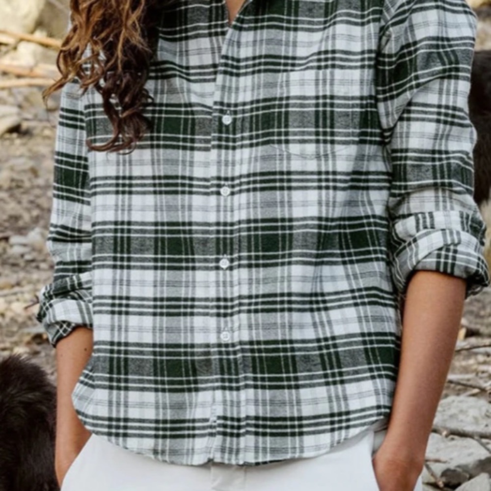 Frank & Eileen Barry Button down in Large green and white plaid. Medium